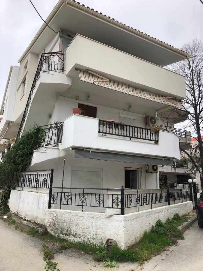 Andres House Villa Polychrono Exterior photo