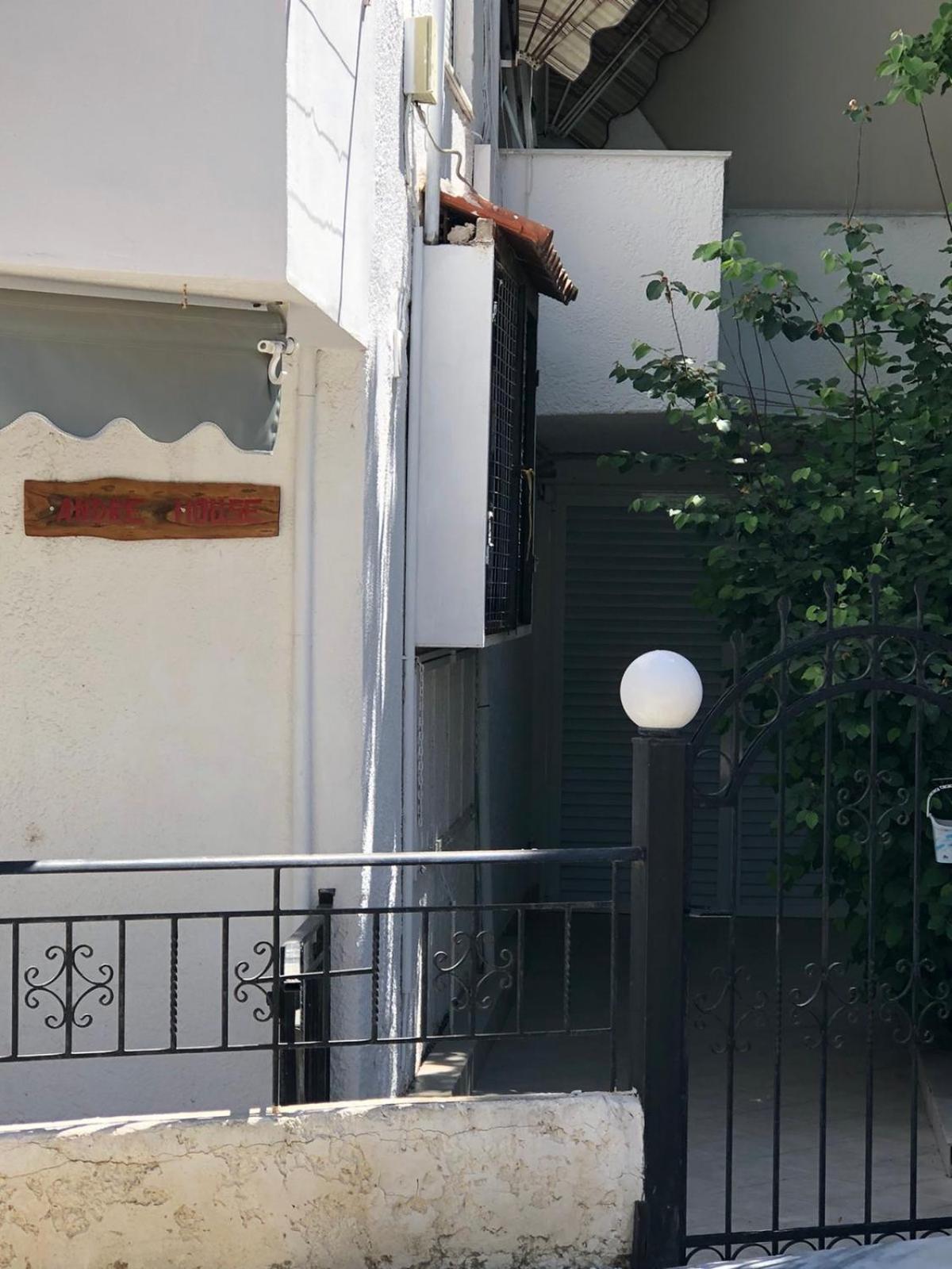 Andres House Villa Polychrono Exterior photo